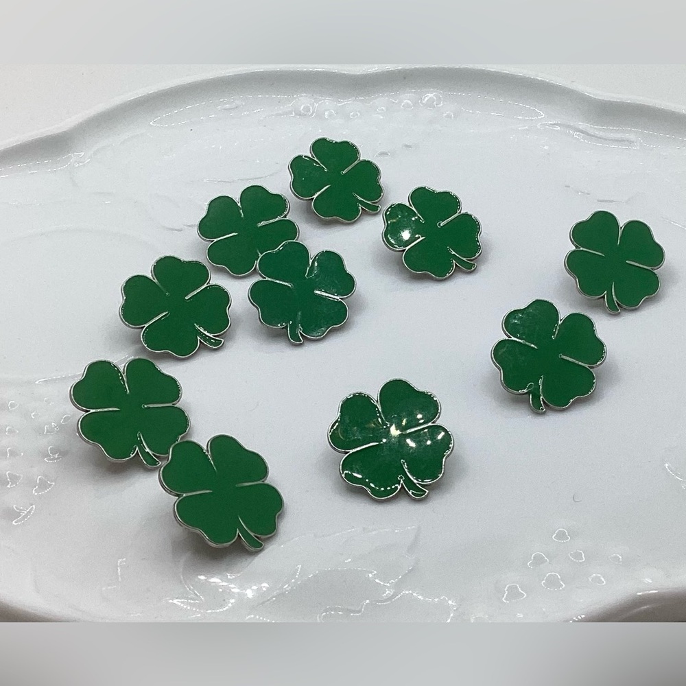 10 Green Enamel Shamrock Silver Tone Pins St Patrick’s Day
